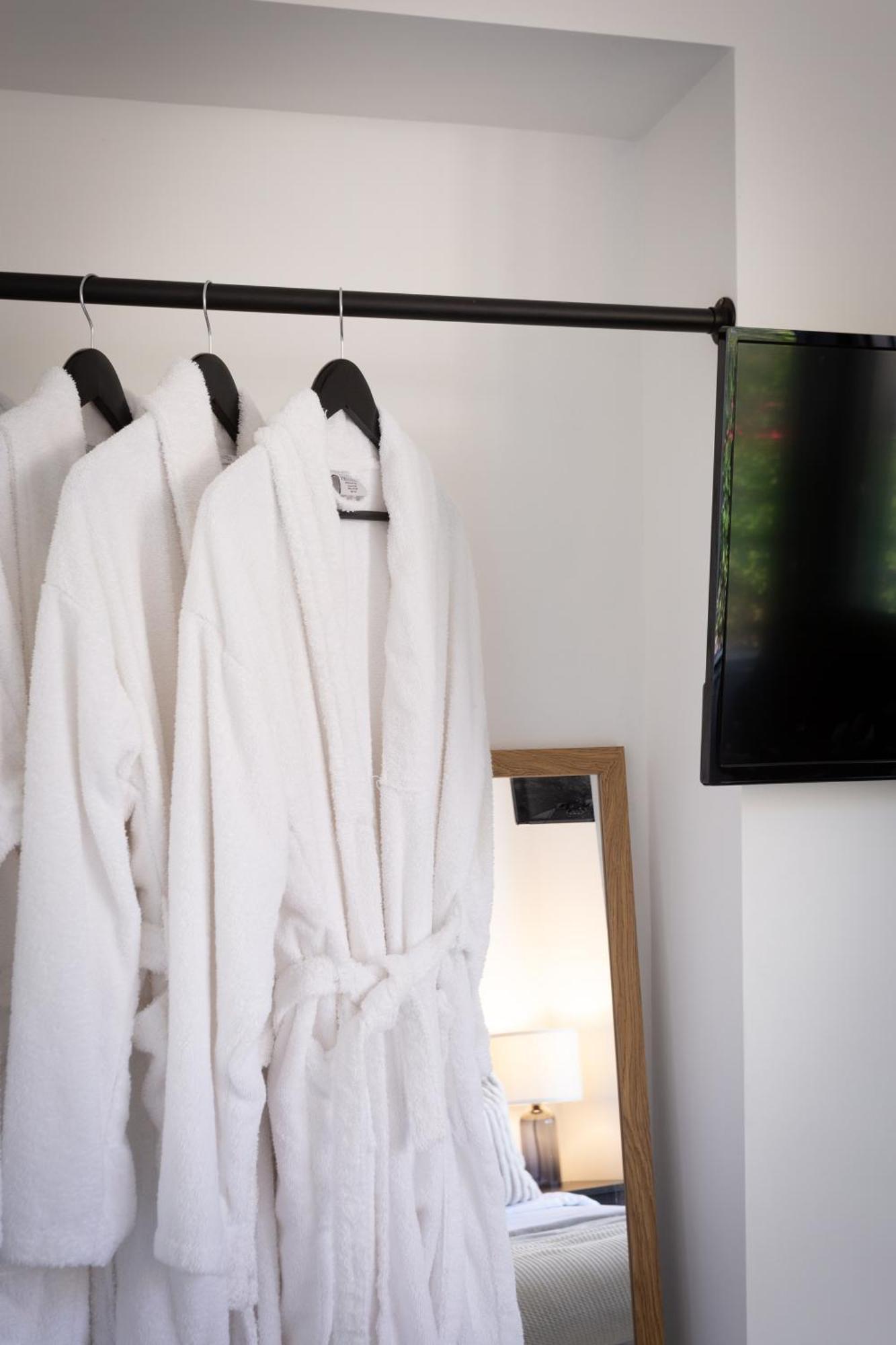 London Mews, Modern Apartment - Sleeps 4 York Extérieur photo